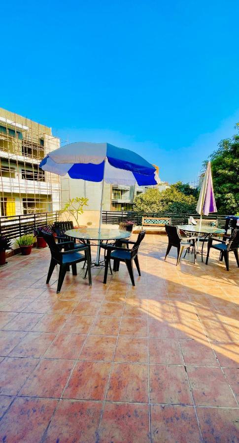Bedchambers Serviced Apartments, Sushant Lok Gurgaon Esterno foto