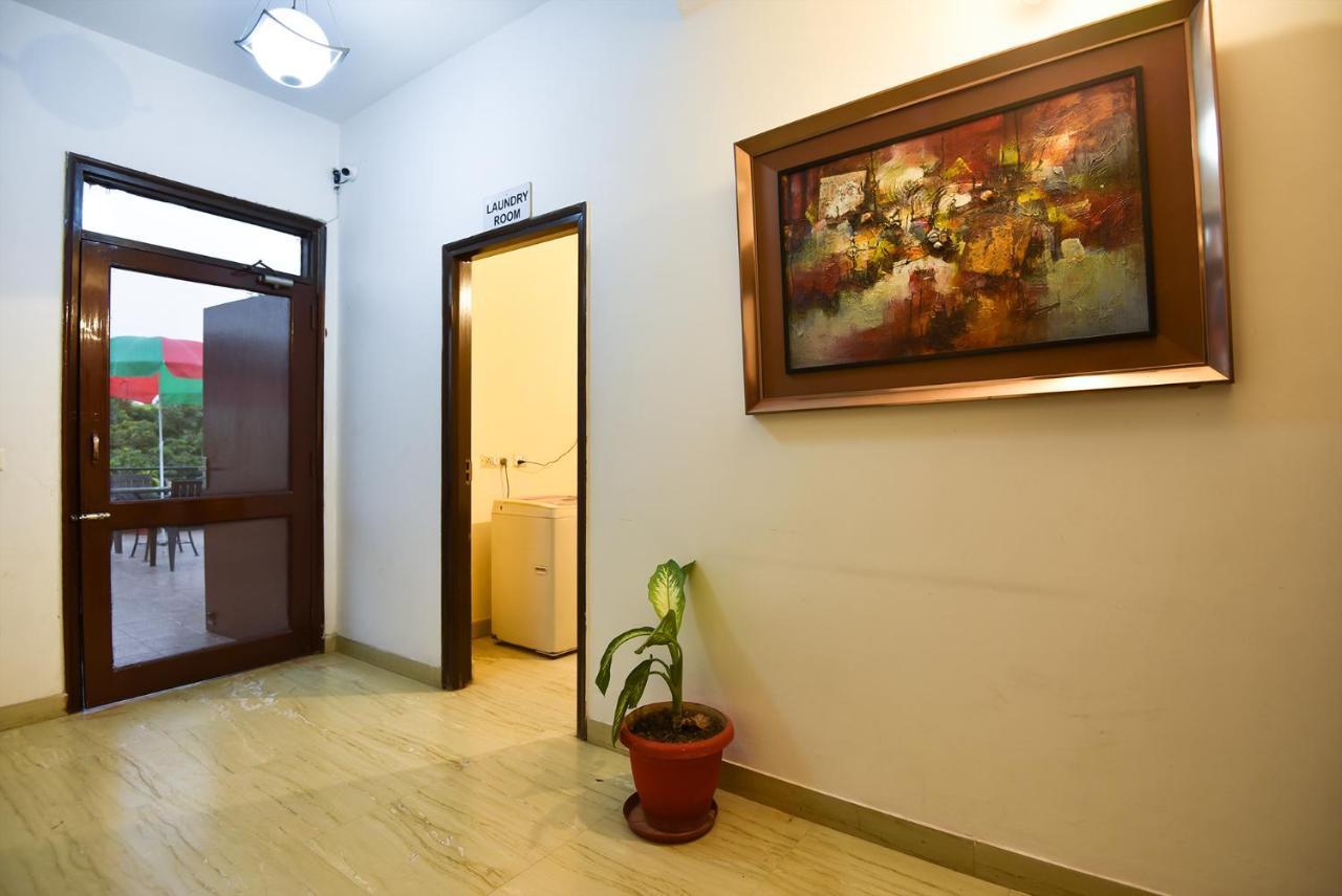 Bedchambers Serviced Apartments, Sushant Lok Gurgaon Esterno foto